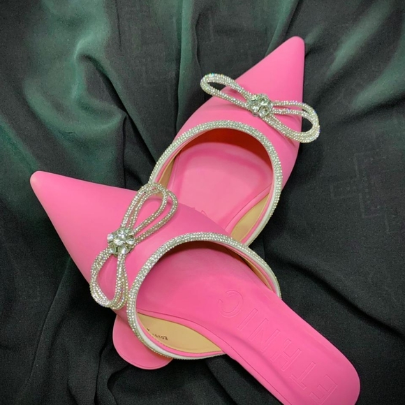 Ethnic shoes - Picture 1 of 1